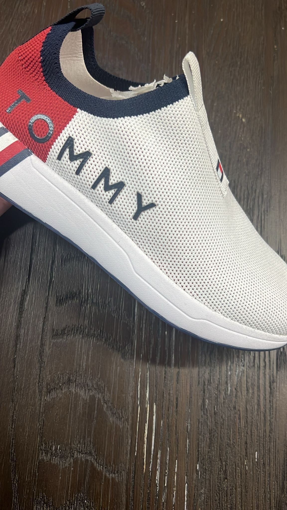 Lote Tommy Hilfiger de Tennis/Zapatos Casuales para Hombre/Mujer al por Mayor - Precio por par: $44.50 USD