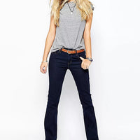 Levi's Jeans/Pantalones 715® para Mujer al por Mayor - Precio por unidad: $27.95 USD
