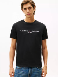 Tommy Hilfiger Men's/Hombre T-Shirt/Camisetas LOGO TEE al por Mayor - Precio por unidad: $16.25 USD