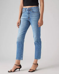 Levi's Jeans/Pantalones Wedgie Straight Blues/Black para Mujer al por Mayor - Precio por unidad: $27.95 USD