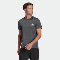 Adidas Men's/Hombre T-Shirt/Camisetas Mix/Surtido al por Mayor - Precio por unidad: $14.00 USD