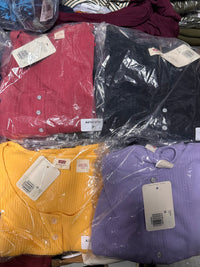 Levi´s Women's/Mujer Tops/Blusas Mix/Surtidas al por Mayor - Precio por unidad: $8.50 USD
