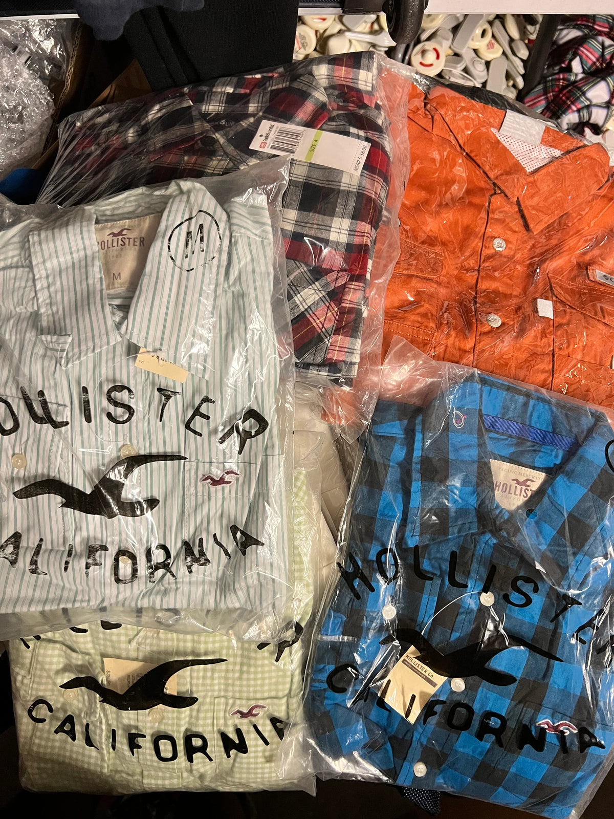Lote "LIQUIDACION" Ropa Target/Walmart Hombre/Mujer/Niños al por Mayor - Precio por unidad $4.99