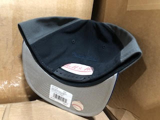 Mitchell & Ness Men's/Hombre Cap/Gorras NBA al por Mayor - Precio por unidad: $15.75 USD
