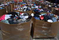 Lote "LIQUIDACION" Ropa Target/Walmart Hombre/Mujer/Niños al por Mayor - Precio por unidad $4.99